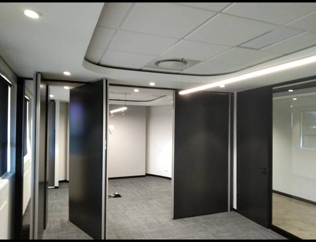 363M² OFFICE TO LET IN KIRSTENHOF